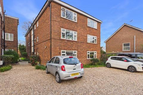 undefined, Lincoln Court, Hampton