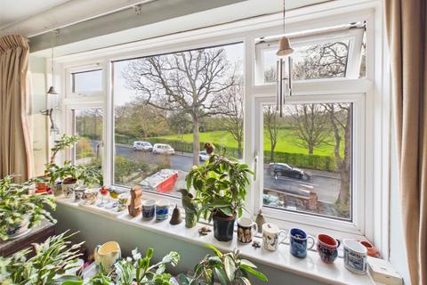 undefined, Lincoln Court, Hampton