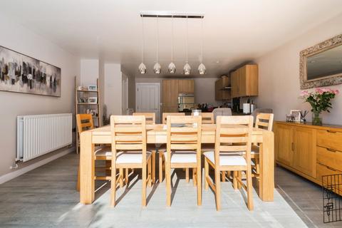 3 bedroom terraced bungalow for sale, South Street, Eastleigh, SO50