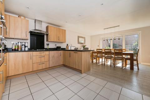 3 bedroom terraced bungalow for sale, South Street, Eastleigh, SO50