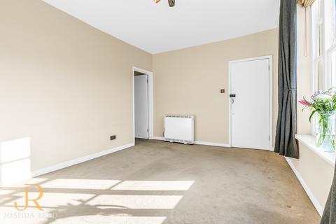 undefined, High Street, Buntingford SG9