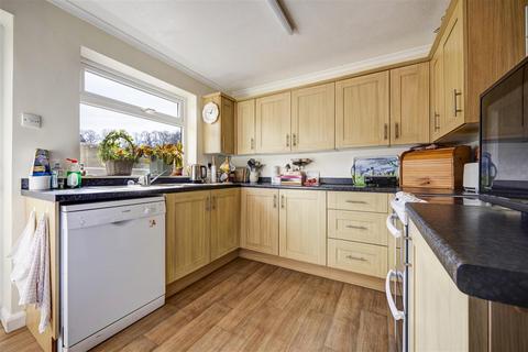 3 bedroom detached bungalow for sale, 11a Burton Hill, Burton in Lonsdale