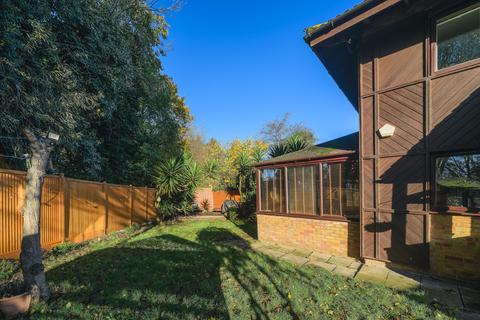 2 bedroom house for sale, Friars Mead, London, E14