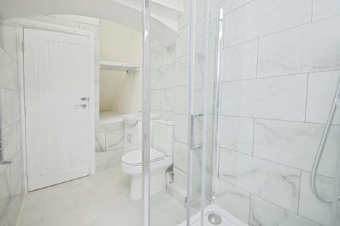 2 bedroom flat to rent, Norwood Road, Tulse HIll, London, SE27