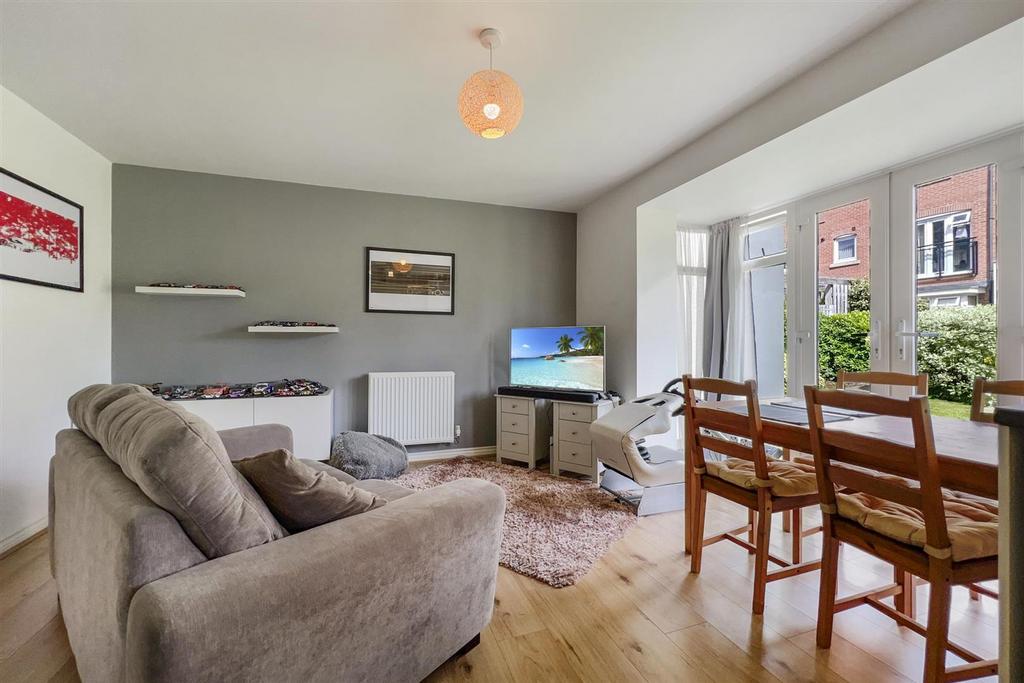 89652421-0 F01-441 A-B626-3744 ECAE11 B2.jpg