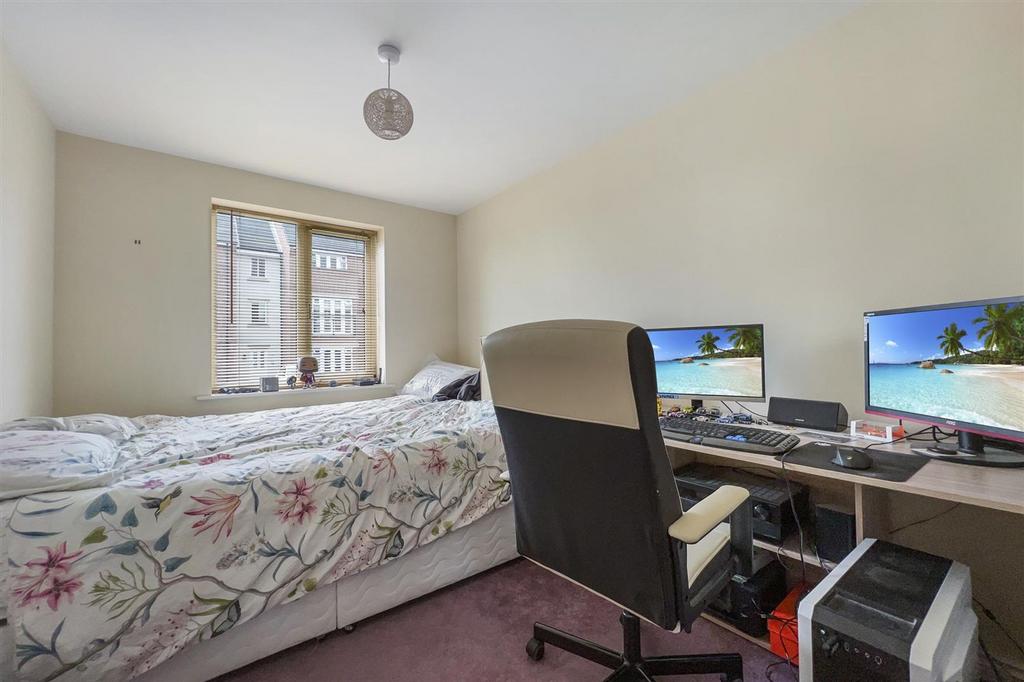 1 D26 FF2 A-EDEC-4 BC1-9 B4 E-0 EB994 A6 E1 B3.jpg