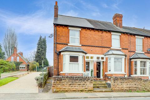 3 bedroom end of terrace house for sale, Sandy Lane, Nottingham NG15