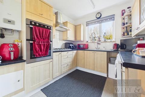 2 bedroom retirement property for sale, St. Marks Close, Bexhill-On-Sea