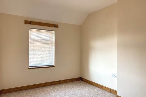 2 bedroom flat to rent, Bridge Street, Reading RG4