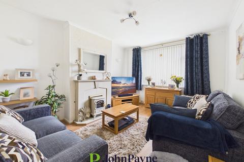 2 bedroom maisonette for sale, Sedgemoor Road, Stonehouse Estate, Coventry, CV3