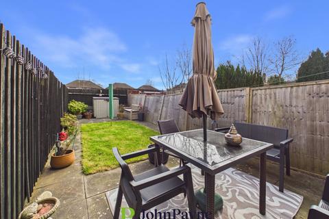 2 bedroom maisonette for sale, Sedgemoor Road, Stonehouse Estate, Coventry, CV3