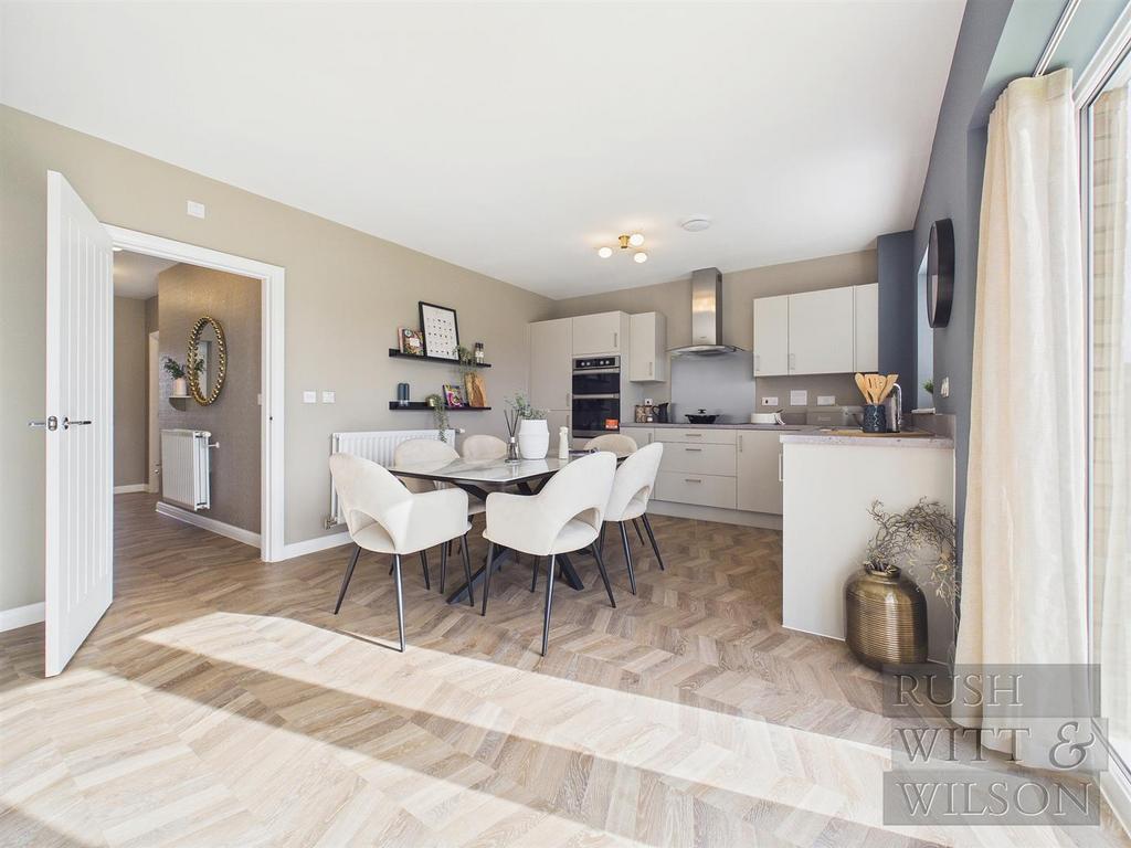 CAM02219 G0-PR0042-STILL005.jpg