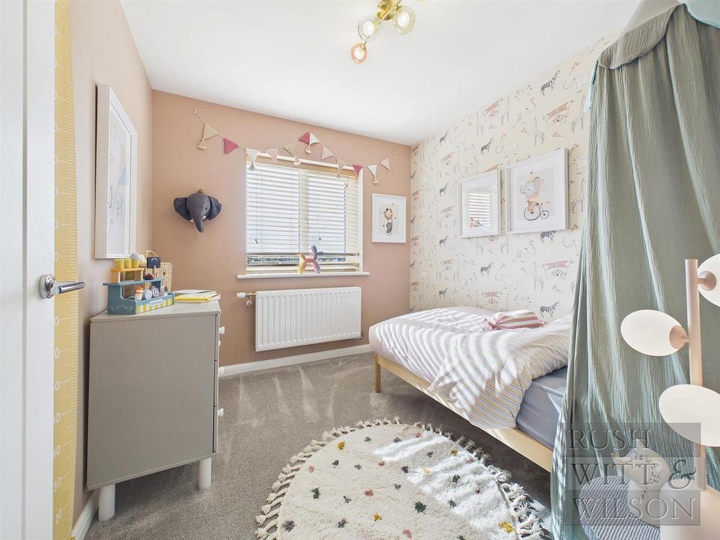 CAM02219 G0-PR0042-STILL008.jpg