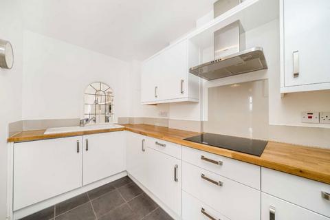2 bedroom flat for sale, Aitman Drive, Kew Bridge TW8