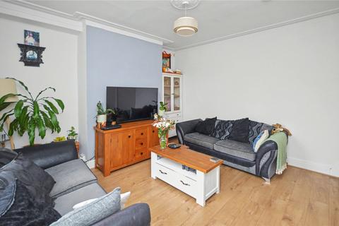 2 bedroom terraced house for sale, Harlech Road, Leeds, West Yorkshire