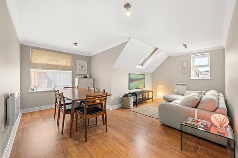 1 bedroom apartment for sale, Heath Hill Road South, Berkshire RG45
