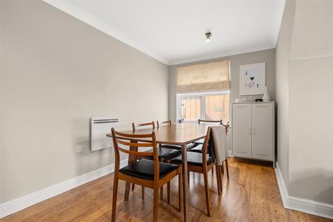 1 bedroom apartment for sale, Heath Hill Road South, Berkshire RG45
