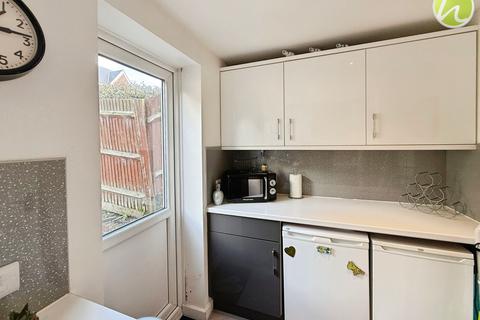 2 bedroom terraced house for sale, Ryde Drive, Stanford-Le-Hope, SS17