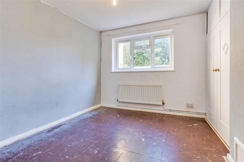 undefined, South Terrace, DORKING