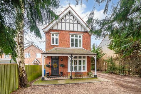 4 bedroom detached house for sale, College Road, Sandhurst GU47