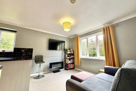 1 bedroom flat for sale, Pinewood Drive, Plymouth PL6