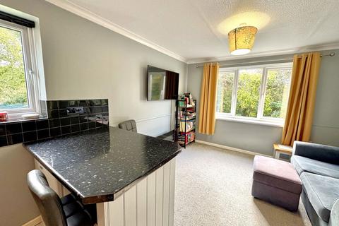1 bedroom flat for sale, Pinewood Drive, Plymouth PL6
