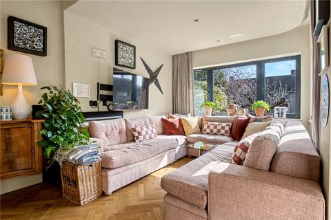 2 bedroom apartment for sale, Burrows Road, London, NW10