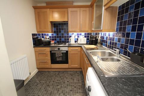 2 bedroom flat to rent, Malyon Close, Braintree, Essex, CM7 2QY