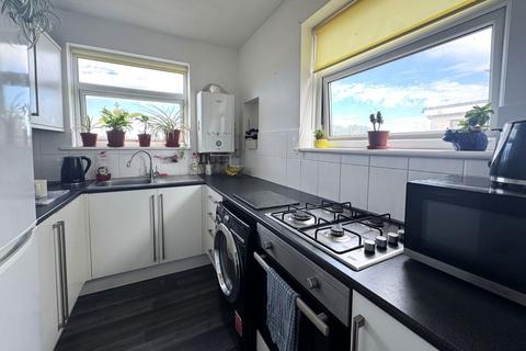 3 bedroom apartment for sale, Westbury Road, Southend-on-Sea, SS2 4DL