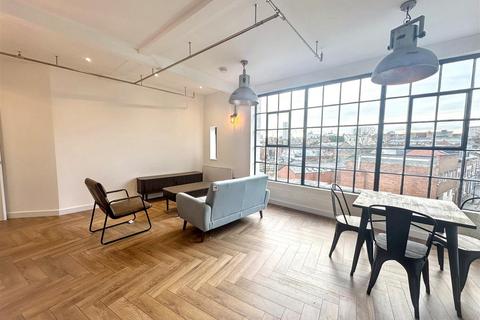 undefined, Hockley Hill, Birmingham B18
