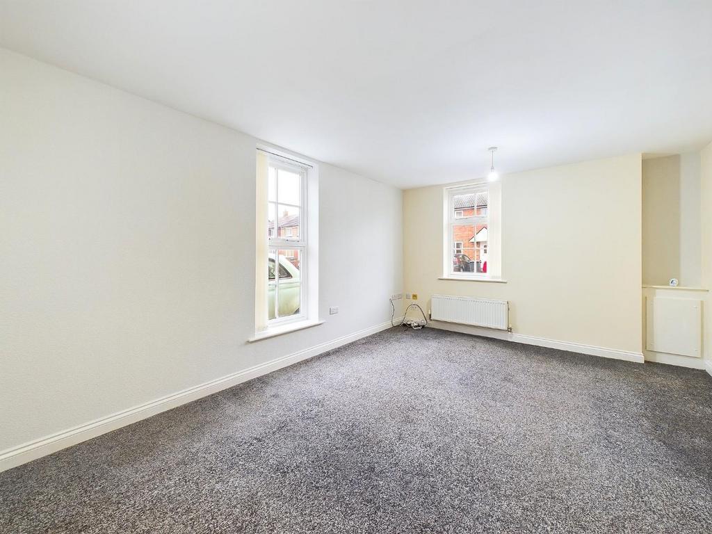 CAM04899 G0-PR0008-STILL002.jpg