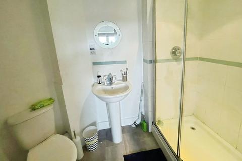 2 bedroom flat for sale, Brook Court, Bridgend, CF31