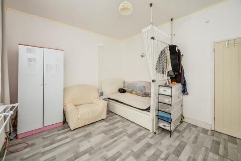 3 bedroom end of terrace house for sale, Goodman Street, BURTON-ON-TRENT