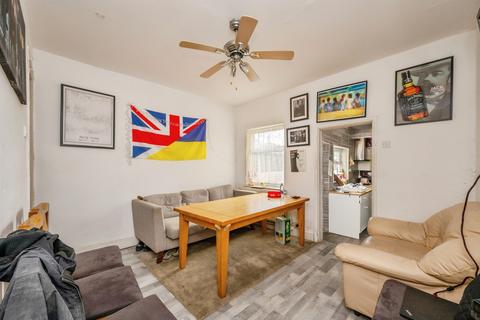 3 bedroom end of terrace house for sale, Goodman Street, BURTON-ON-TRENT