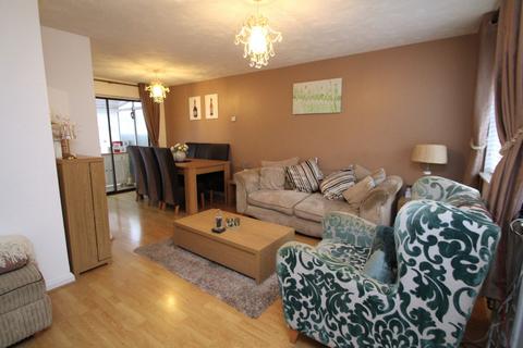 2 bedroom terraced house for sale, Forsyth Drive, Braintree, CM7 1AR