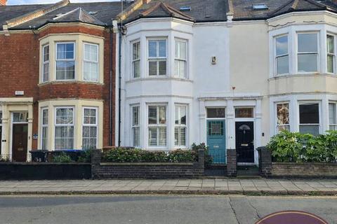 5 bedroom terraced house for sale, Abington Avenue, Abington, NN1 4QD