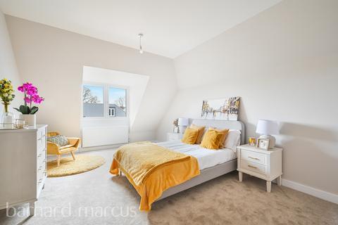 3 bedroom semi-detached house for sale, Greenway Drive, Croydon