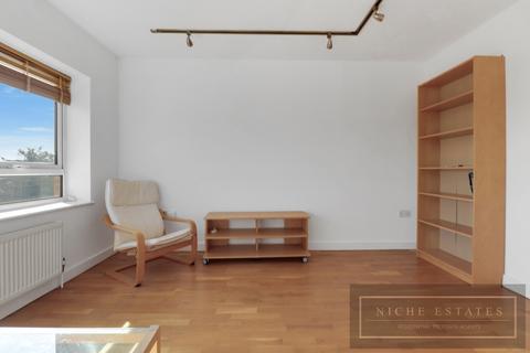 1 bedroom apartment to rent, Torrington Park, North Finchley, London, N12