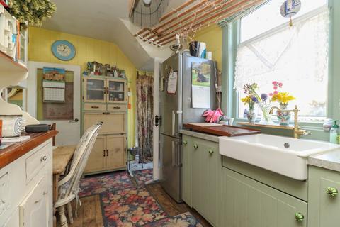 2 bedroom terraced house for sale, Mill Row, Birchington, Kent, CT7