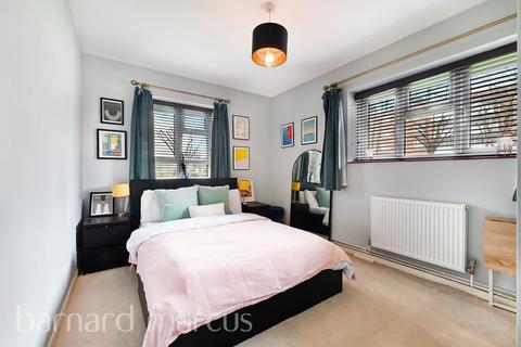 undefined, Aldrington Road, London
