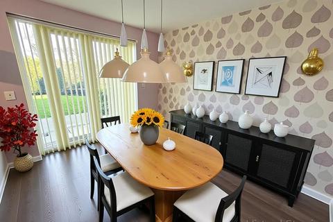 4 bedroom detached house for sale, Ferneley Avenue, Hinckley