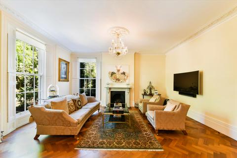 undefined, Lonsdale Square, London, N1