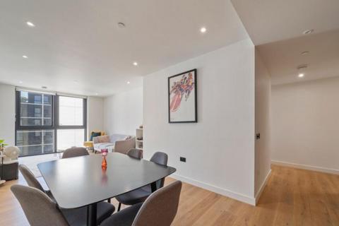 2 bedroom apartment for sale, 1 Emery Way, London E1W