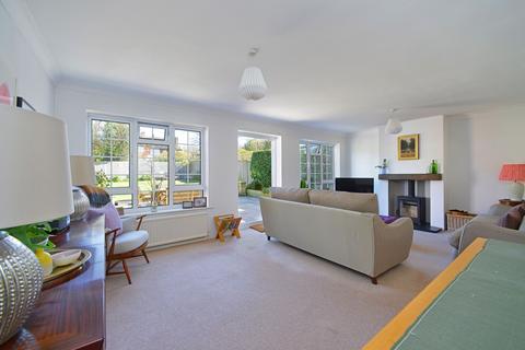 undefined, Sapte Close, Cranleigh, GU6