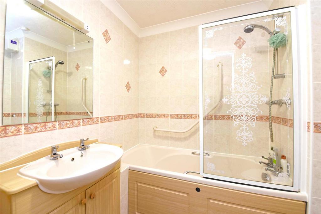38 Mulberry Court Pic 6.jpg