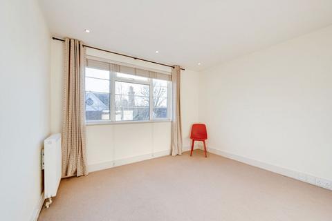 2 bedroom flat for sale, Bedford Road, London W4