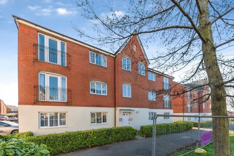 1 bedroom flat for sale, Cromford Court, Grantham