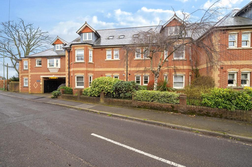 1424895-2-69b2ada...