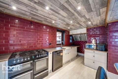 4 bedroom detached house for sale, Foxden, Witham