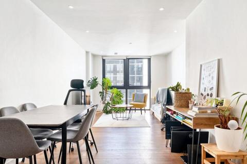 2 bedroom apartment for sale, 1 Emery Way, London E1W